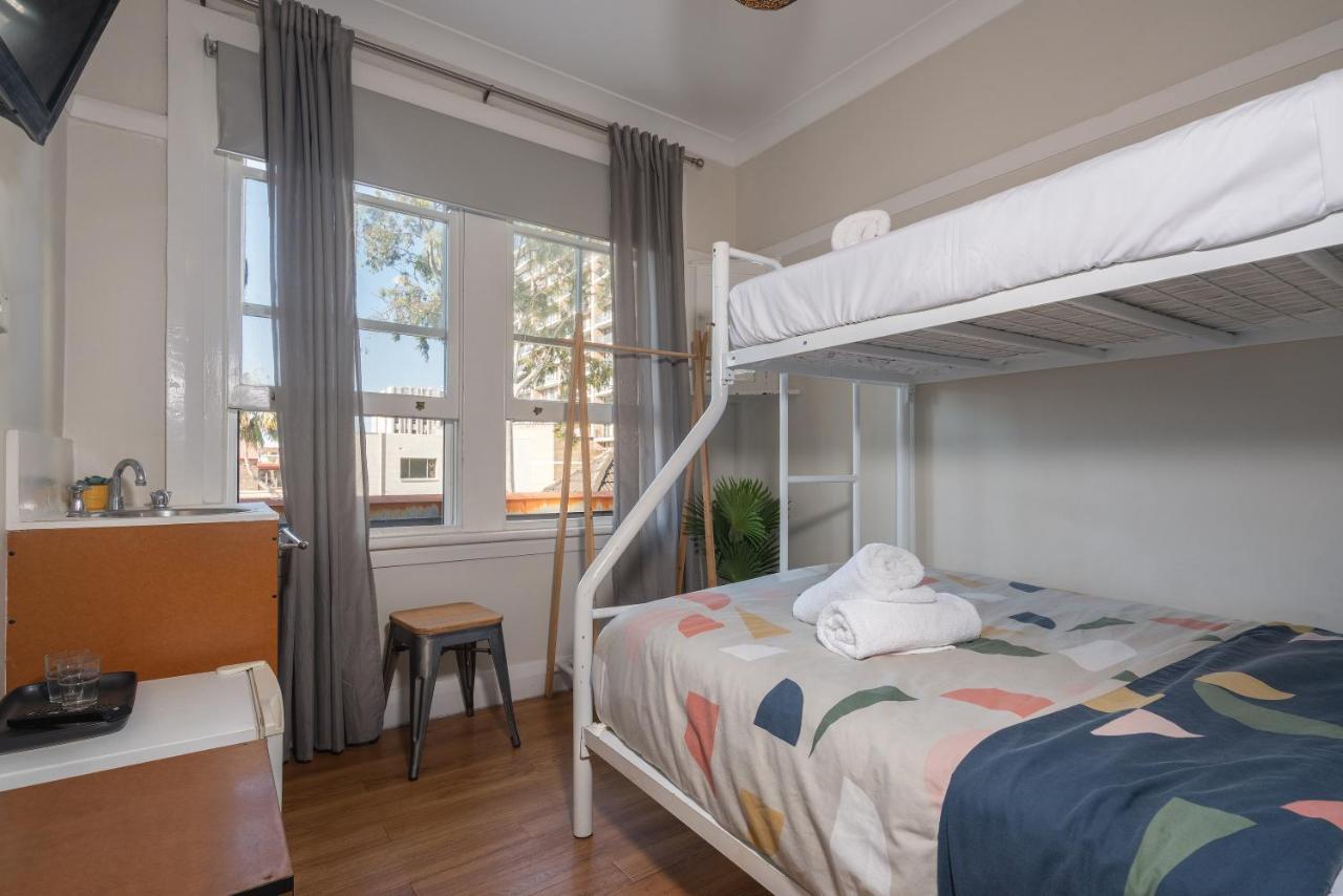 Highfield Private Hotel Sydney Exteriör bild